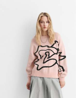 Pull & Bear - Pullover in Staubrosa mit Blumenmotiv
