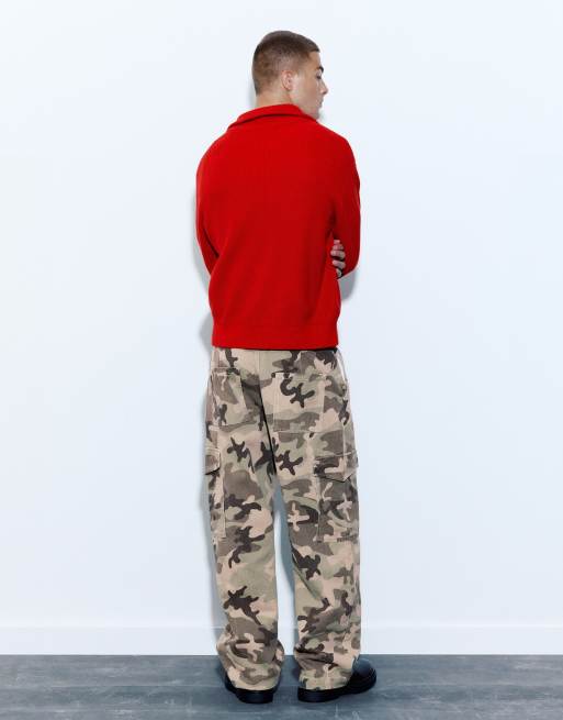 Pull&Bear Pullover mit halbem Reißverschluss in Rot, 2 von 7