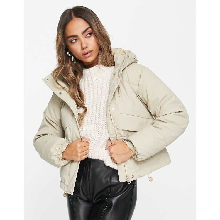 Pull and bear on sale quilted jacket with hood