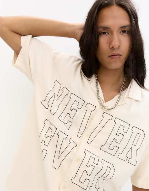 Pull&Bear - Råhvid skjorte med korte ærmer og broderet slogan - view 1