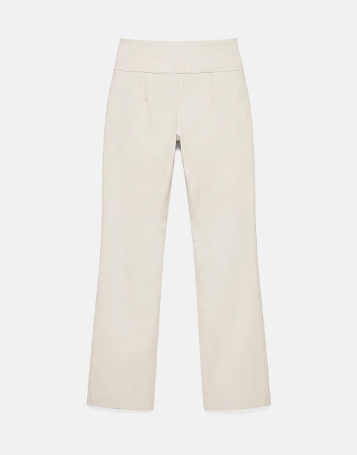 Pull&Bear raka byxor med spänne i sand, 6 av 6