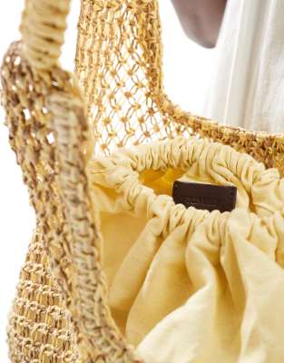 Pull & Bear Rattan Shoulder Bag
