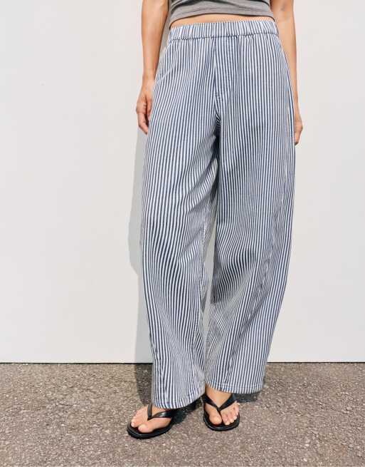 Pull&Bear rechte broek met strepen in navy, 3 van 7