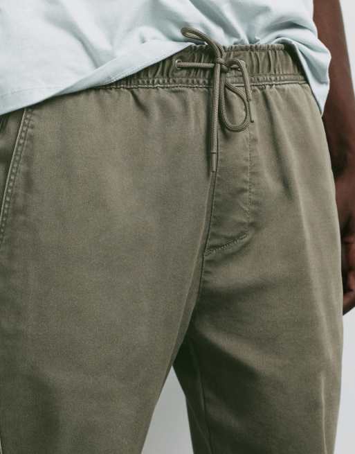 Pull&Bear – Regular-Fit-Jogginghose in dunklem Khaki, 3 von 7