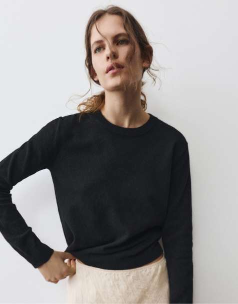Pull&Bear Regular fit jumper in black - view 1