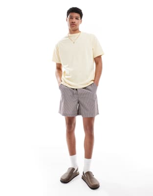 Pull & Bear Regular Fit T-shirt In Yellow