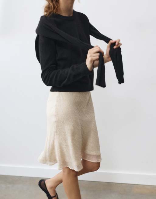 Pull&Bear regular-fit trui in zwart, 6 van 7