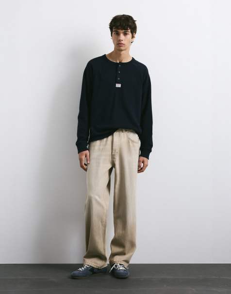 Pull&Bear Regular-Jeans mit geradem Bein in Sand - view 1
