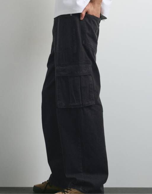 Pull&Bear Relaxed cargo jeans in faded black, 5 of 7