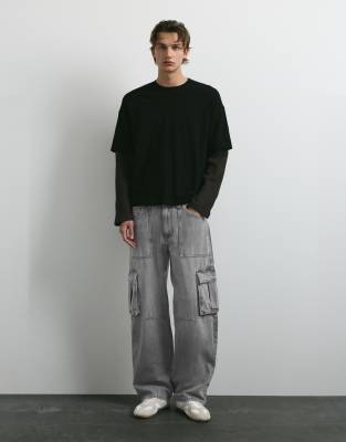 Pull & Bear Relaxed Cargo Jeans In Grey