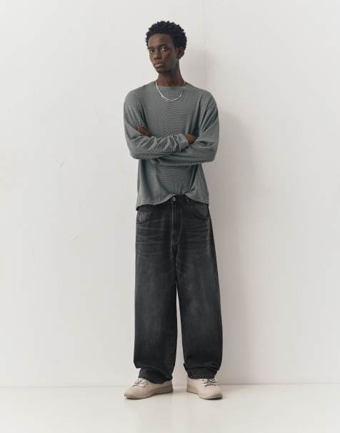 Pull&Bear Relaxed fit baggy jeans in faded black