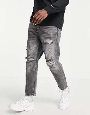 Pull & Bear relaxed fit jeans in black