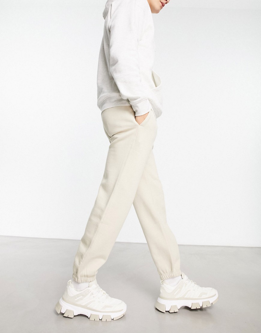 Pull & Bear relaxed sweatpants in beige-Neutral