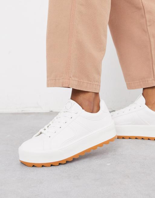 white pull on sneakers