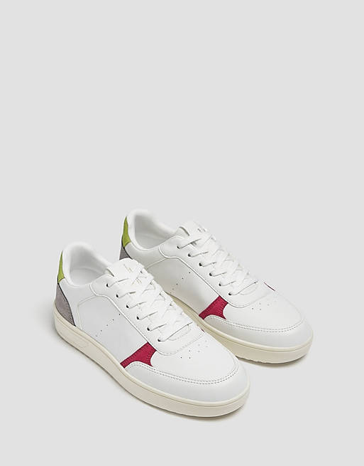 Pull&Bear - Retro sneakers in wit met kleurvlakken