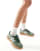 Thumbnail 1 van 5