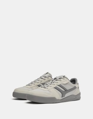 Pull&Bear Retro trainers 