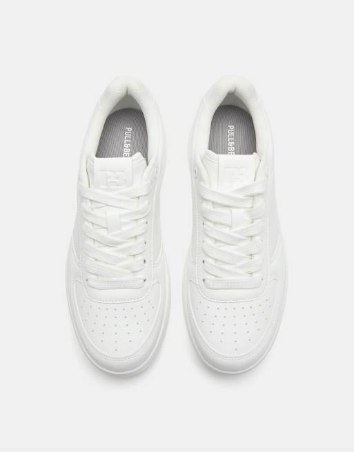 Pull&Bear Retro trainers in white, 2 of 4