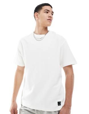 ribbed boxy t-shirt in white