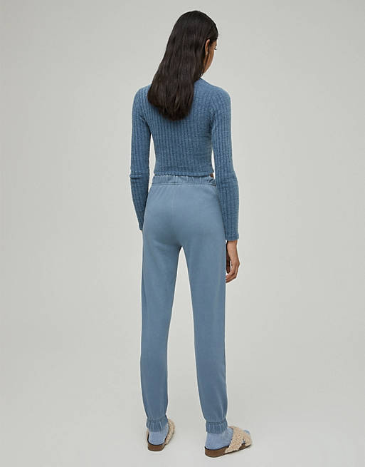 Jumpers & Cardigans Pull&Bear ribbed crop jumper in blue 