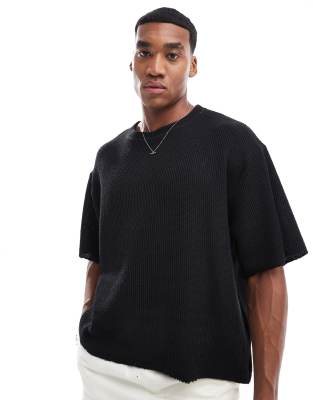 ribbed knit T-shirt in black