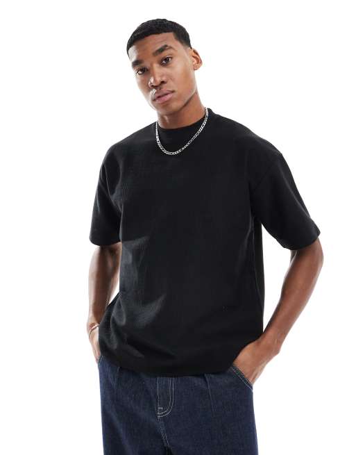 Pull&Bear - Ribstrikket og sort T-shirt med firkantet pasform
