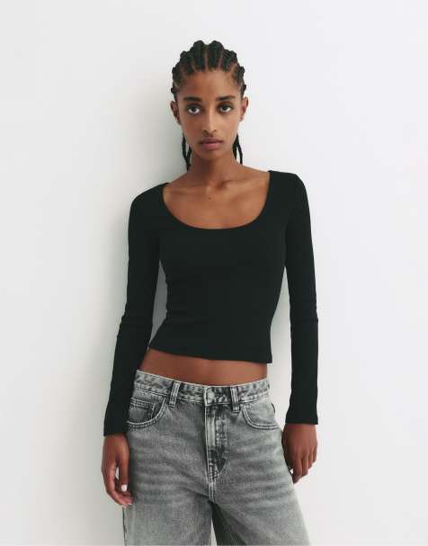 Pull&Bear - Ribstrikket og sort T-shirt med lange ærmer - view 1