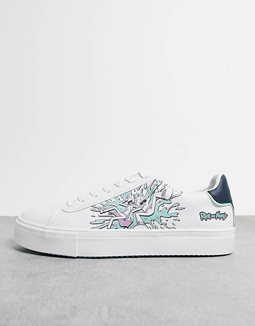 Pull&Bear Rick and Morty trainer in white
