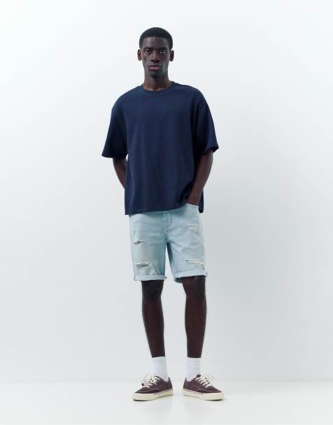 Pull&Bear Ripped denim bermuda shorts in pale indigo - view 1