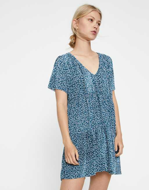 Pull&Bear Robe babydoll à col V Imprimé fleurs bleues ASOS