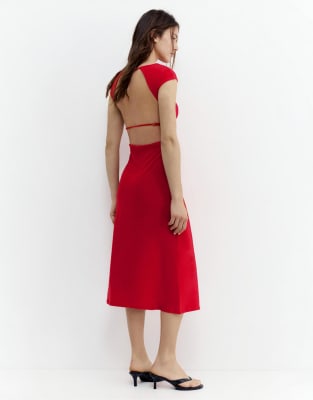 Pull & Bear - Robe mi-longue à manches courtes - Fraise-rose M