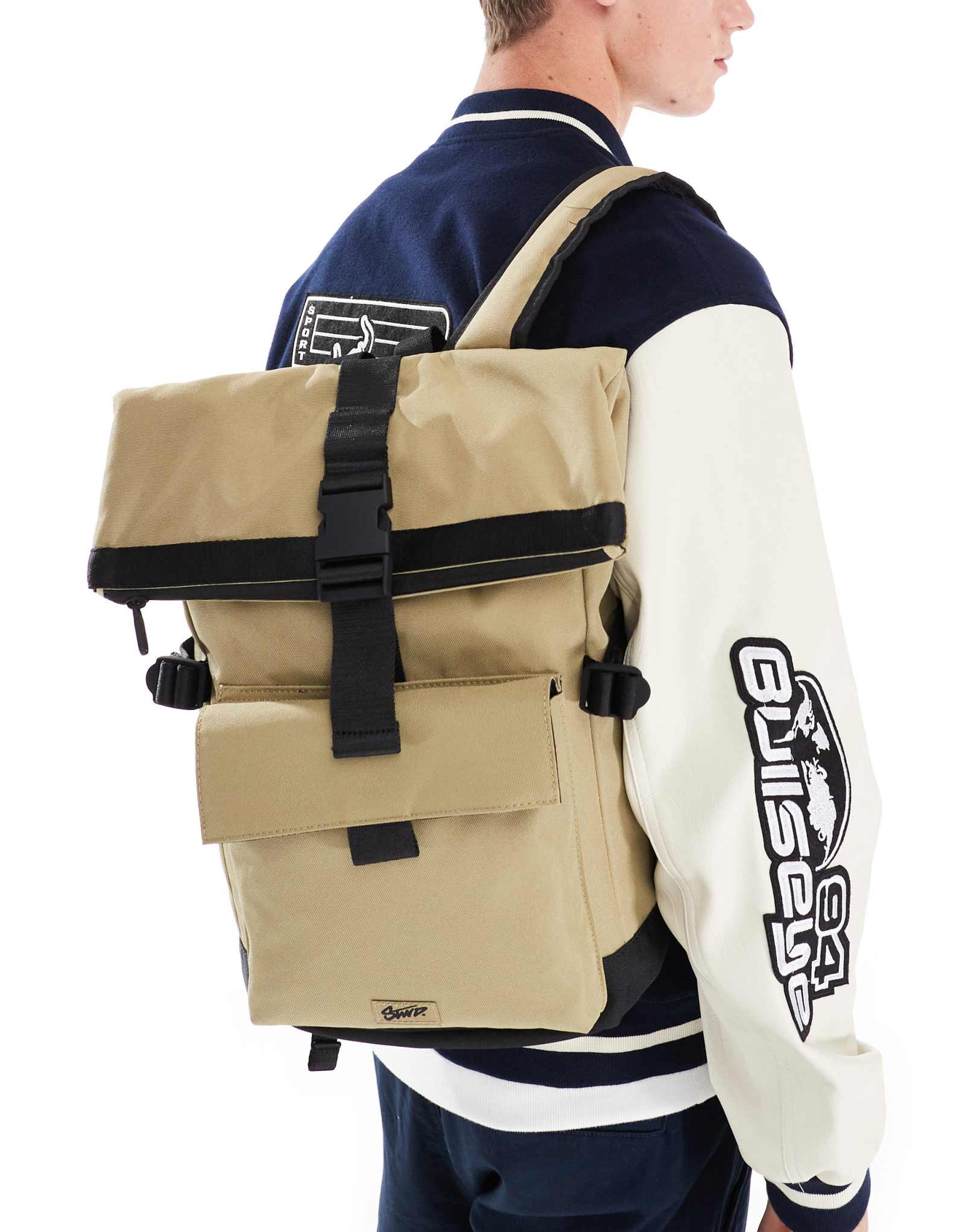 Задняя сумка с застежкой на рулонах Pull-Bear коричневого цвета 5190₽