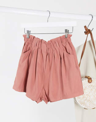 Pull & Bear - Rosa Shorts mit Paperbag-Taille