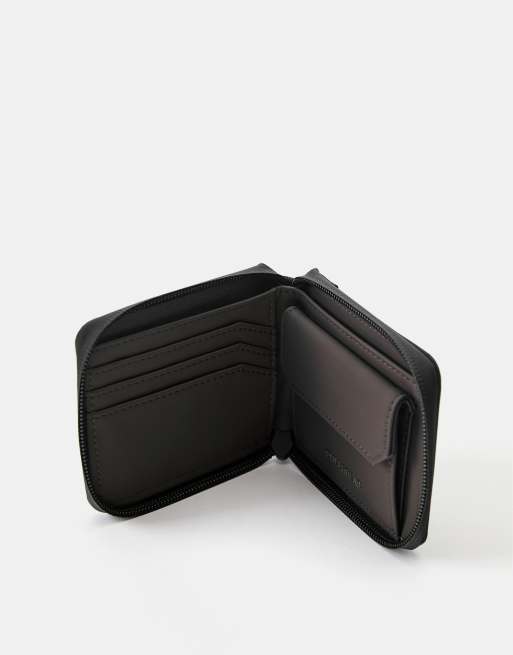 Pull&Bear Rubberised wallet in brown, 3 of 4