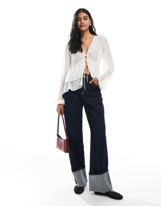 Pull&Bear ruffle detail blouse in white