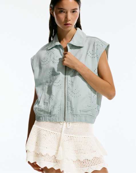 Pull&Bear Ruffled crochet mini skirt in ice - view 1