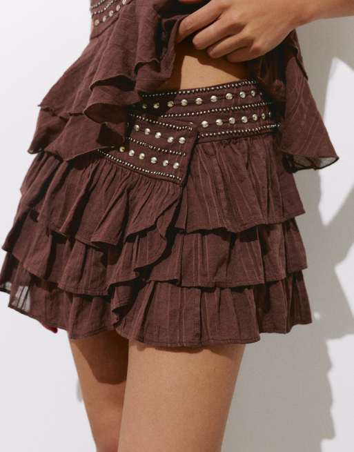 Pull&Bear Ruffled mini skirt with studs in brown, 2 of 3