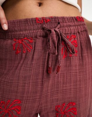Pull&Bear - Ruimvallende boho broek in rood, deel van co-ord set