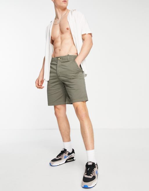 Pull&Bear - Ruimvallende elastische chinoshort in licht kaki