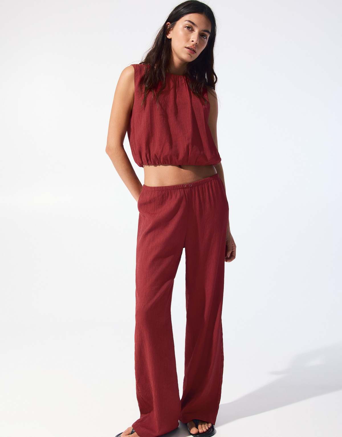 Pull&Bear rustic balloon top in maroon