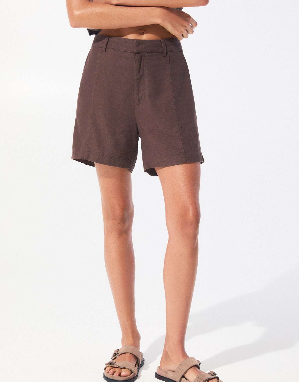 Pull&Bear rustic bermuda shorts in chocolate