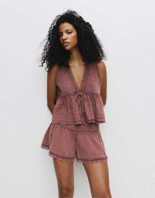 Pull&Bear – Rustic – Oberteil in Kastanienbraun mit Spitzenborte