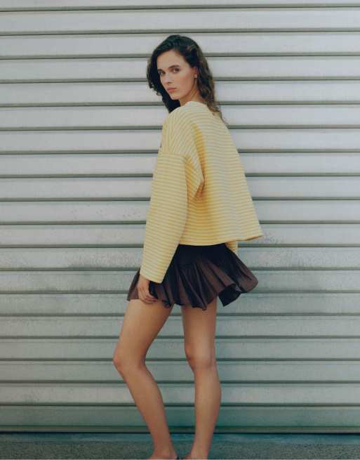 Pull&Bear Rustic ruffled mini skirt in brown, 2 of 7