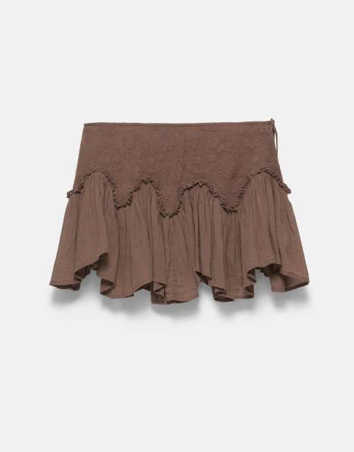 Pull&Bear rustik minikjol med volang i brun, 4 av 7