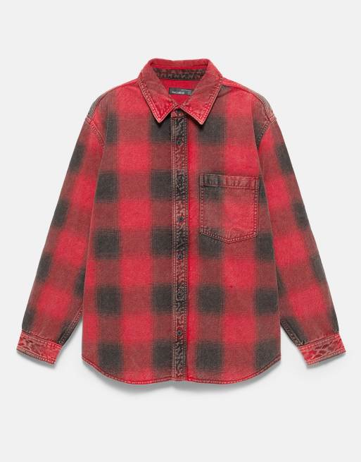 Pull&Bear rutig långärmad overshirt i rött, 5 av 7