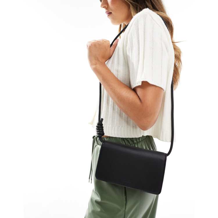 Pull&Bear Sac à main avec bandoulière nouée Noir ASOS - Main Image