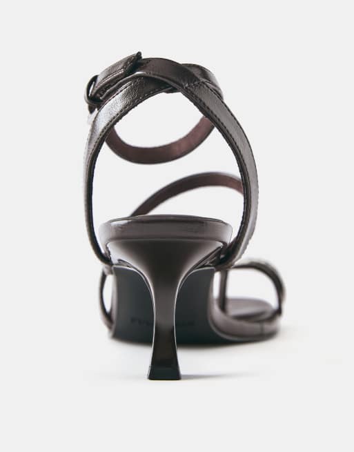 Pull&Bear sandalen met hak en banddetail in bruin, 4 van 5
