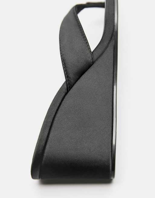 Pull&Bear - Sandalen met hoge sleehak in zwart, 2 van 4