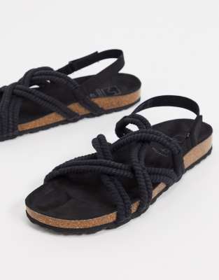 Pull\u0026Bear - Sandalen met koord in zwart | ASOS