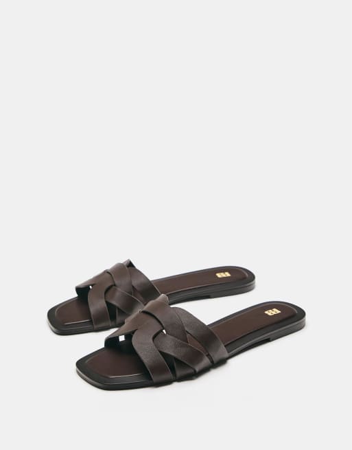 Pull&Bear - Sandales plates à brides - Marron, 2 de 4